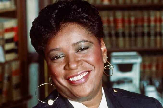 Marsha Warfield